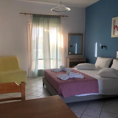 Eleftheria And Apartament