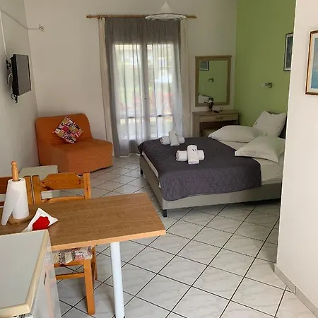 Eleftheria And Apartament