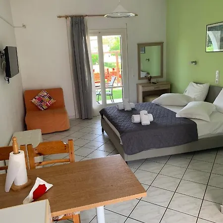 Eleftheria And Daire